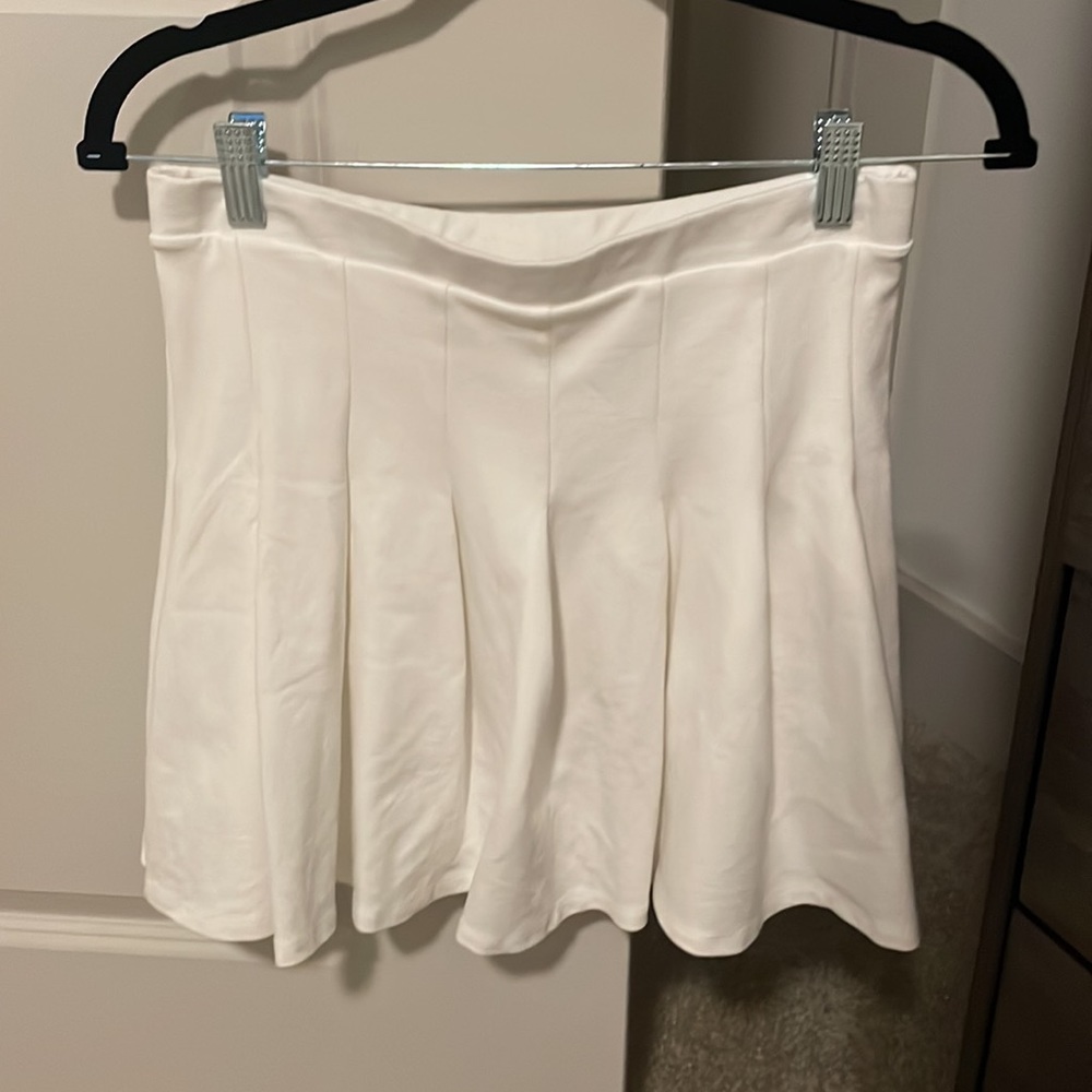 Altar’d State White Tennis Skirt EUC
